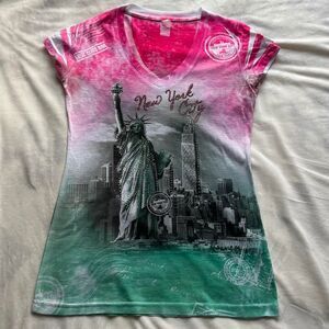 Unbranded Women's Pink and Green T-shirt